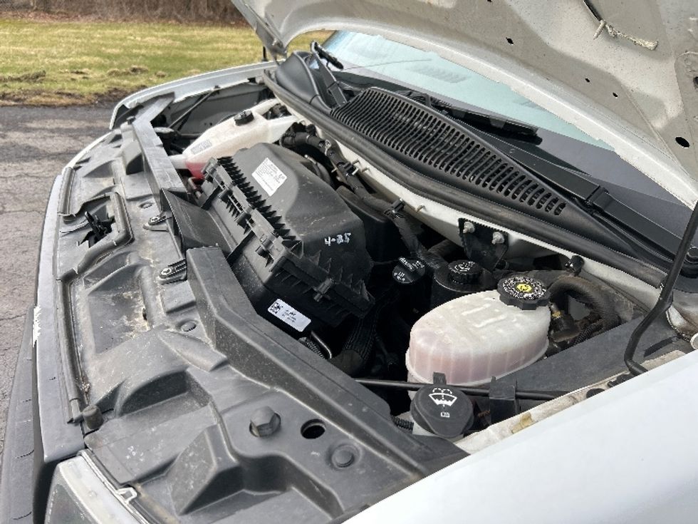 Light Duty Box Truck-Light and Medium Duty Trucks-GMC-2022-Savana G33903-White Deer-PA-103,466\n\t\tmiles-$ 31,750 - Image 24