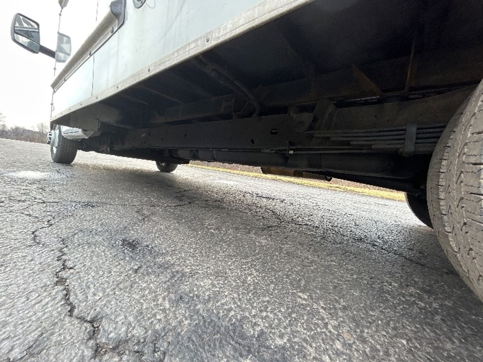 Light Duty Box Truck-Light and Medium Duty Trucks-GMC-2022-Savana G33903-White Deer-PA-103,466\n\t\tmiles-$ 31,750 - Image 5