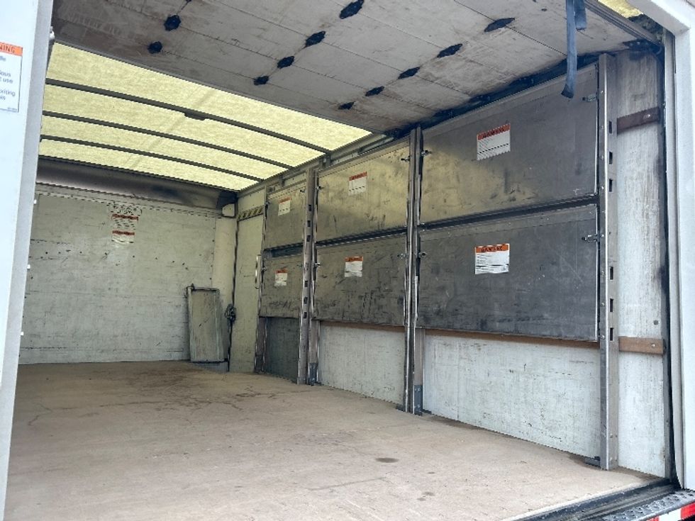 Light Duty Box Truck-Light and Medium Duty Trucks-GMC-2022-Savana G33903-Wichita-KS-75,106\n\t\tmiles-$ 40,500 - Image 12