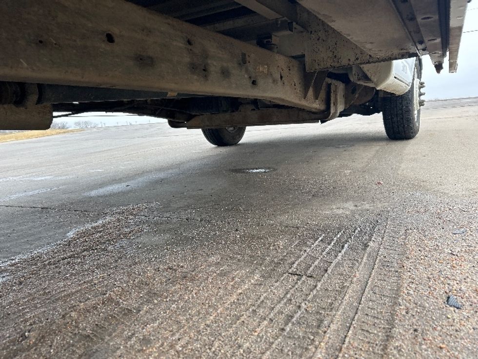 Light Duty Box Truck-Light and Medium Duty Trucks-GMC-2022-Savana G33903-Wichita-KS-75,106\n\t\tmiles-$ 40,500 - Image 14