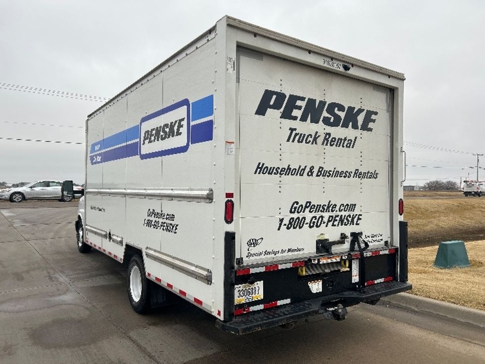 Light Duty Box Truck-Light and Medium Duty Trucks-GMC-2022-Savana G33903-Wichita-KS-75,106\n\t\tmiles-$ 40,500 - Image 6