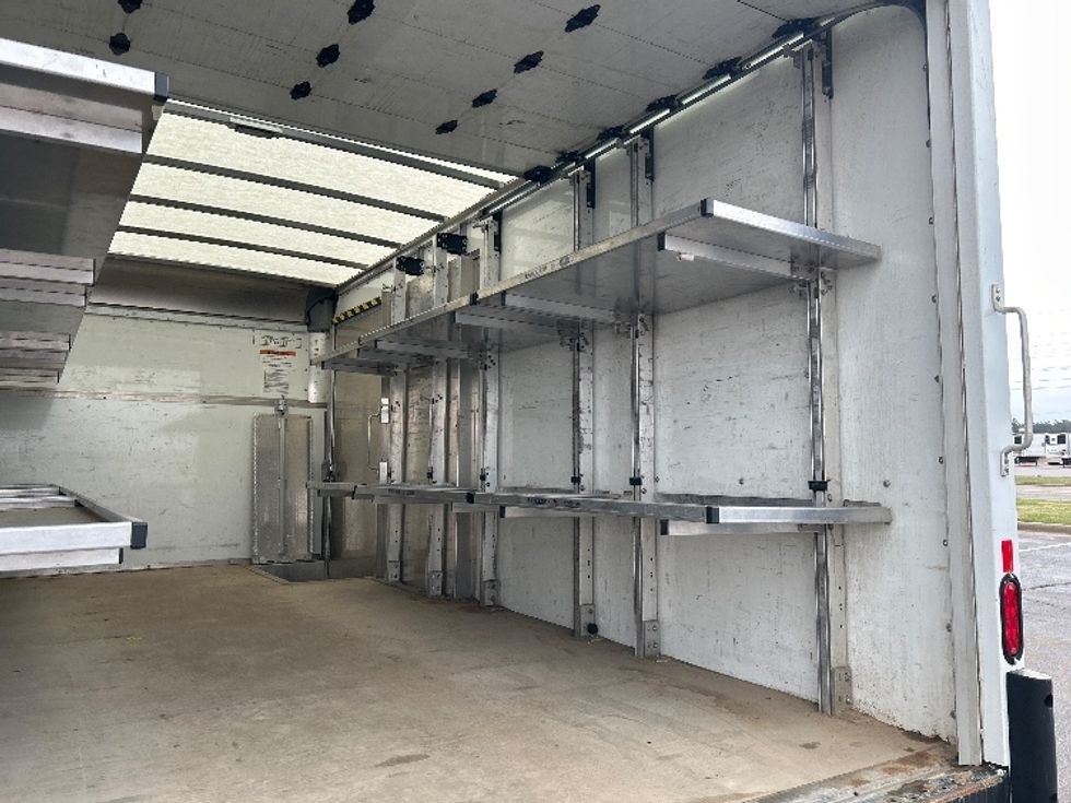 Light Duty Box Truck-Light and Medium Duty Trucks-GMC-2022-Savana G33903-Windsor-WI-36,319\n\t\tmiles-$ 45,250 - Image 12