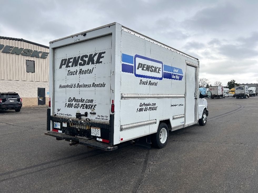 Light Duty Box Truck-Light and Medium Duty Trucks-GMC-2022-Savana G33903-Windsor-WI-36,319\n\t\tmiles-$ 45,250 - Image 13