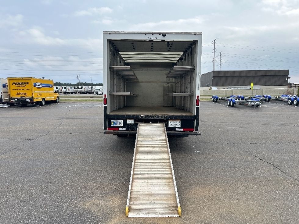 Light Duty Box Truck-Light and Medium Duty Trucks-GMC-2022-Savana G33903-Windsor-WI-36,319\n\t\tmiles-$ 45,250 - Image 9