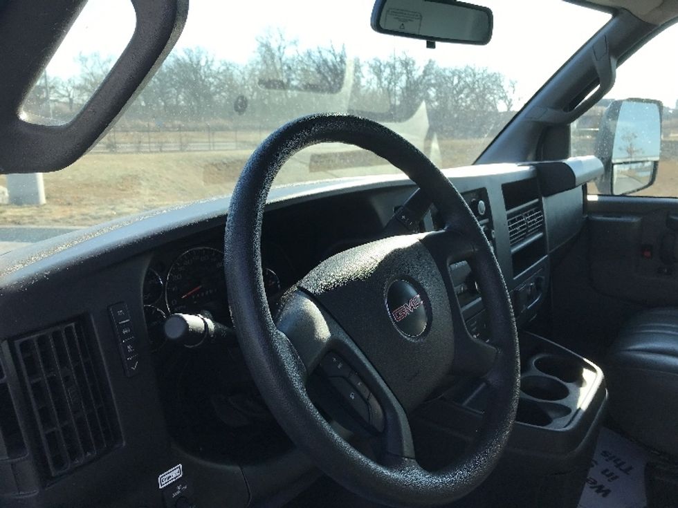 Light Duty Box Truck-Light and Medium Duty Trucks-GMC-2022-Savana G33903-Windsor-WI-39,514\n\t\tmiles-$ 48,250 - Image 17