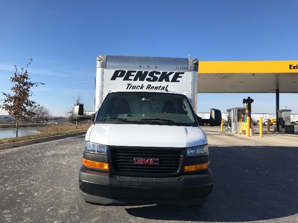 Light Duty Box Truck-Light and Medium Duty Trucks-GMC-2022-Savana G33903-Windsor-WI-39,514\n\t\tmiles-$ 48,250 - Image 2