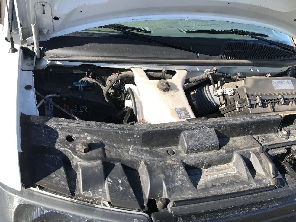 Light Duty Box Truck-Light and Medium Duty Trucks-GMC-2022-Savana G33903-Windsor-WI-39,514\n\t\tmiles-$ 48,250 - Image 23