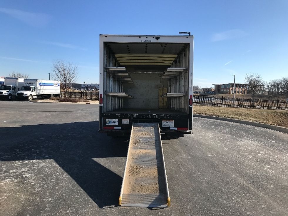 Light Duty Box Truck-Light and Medium Duty Trucks-GMC-2022-Savana G33903-Windsor-WI-39,514\n\t\tmiles-$ 48,250 - Image 9