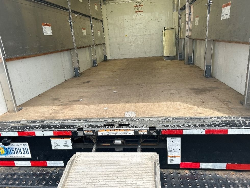 Light Duty Box Truck-Light and Medium Duty Trucks-GMC-2022-Savana G33903-Windsor-WI-49,016\n\t\tmiles-$ 41,250 - Image 10