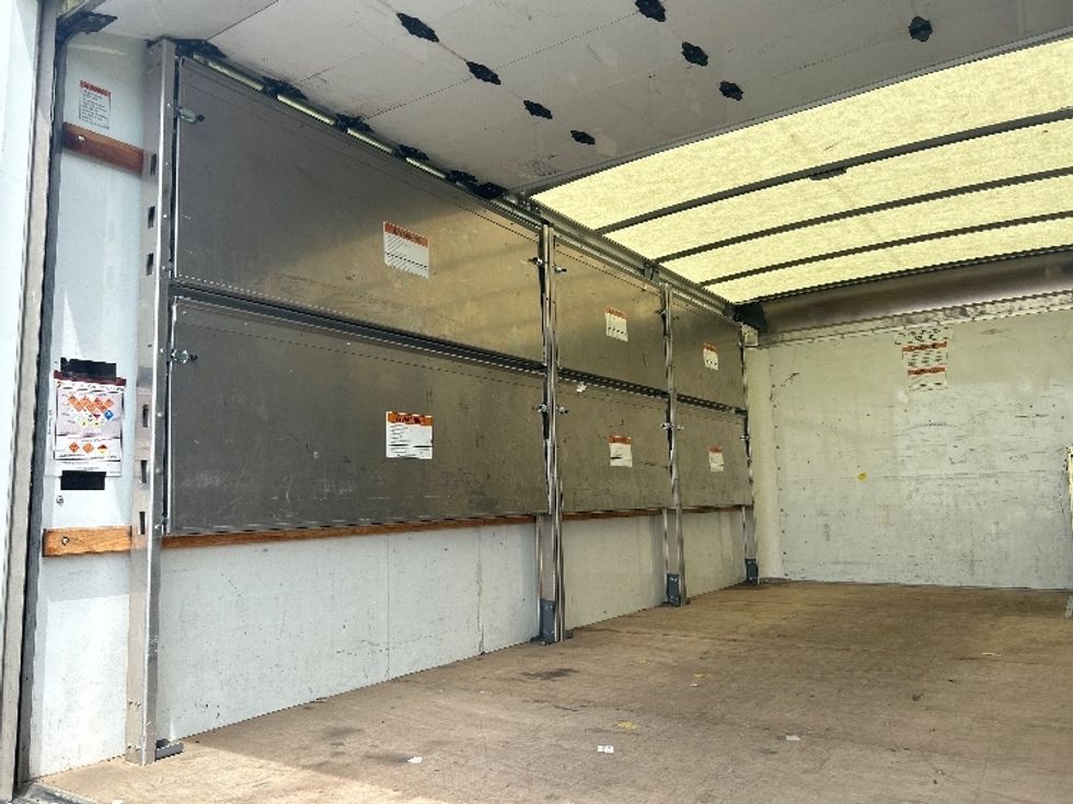 Light Duty Box Truck-Light and Medium Duty Trucks-GMC-2022-Savana G33903-Windsor-WI-49,016\n\t\tmiles-$ 41,250 - Image 11