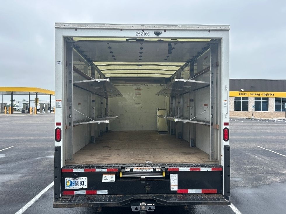 Light Duty Box Truck-Light and Medium Duty Trucks-GMC-2022-Savana G33903-Windsor-WI-49,016\n\t\tmiles-$ 41,250 - Image 26