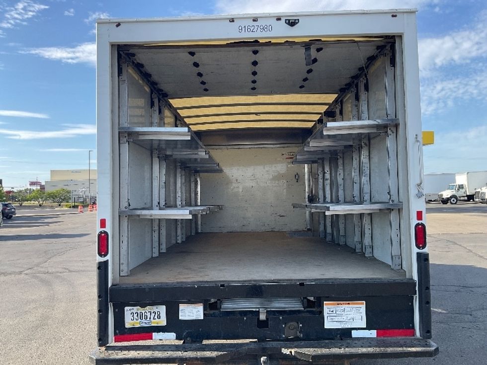 Light Duty Box Truck-Light and Medium Duty Trucks-GMC-2022-Savana G33903-Windsor-WI-66,944\n\t\tmiles-$ 39,000 - Image 25