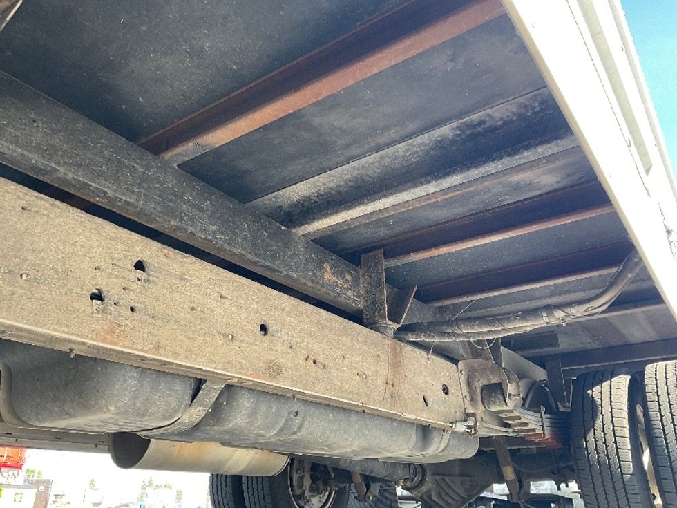 Light Duty Box Truck-Light and Medium Duty Trucks-GMC-2022-Savana G33903-Windsor-WI-66,944\n\t\tmiles-$ 39,000 - Image 5