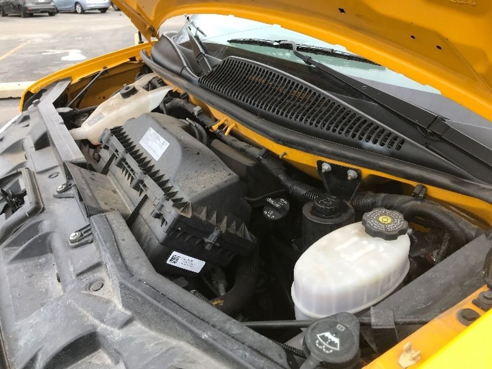 Light Duty Box Truck-Light and Medium Duty Trucks-GMC-2022-Savana G33903-Windsor-WI-87,367\n\t\tmiles-$ 29,750 - Image 23