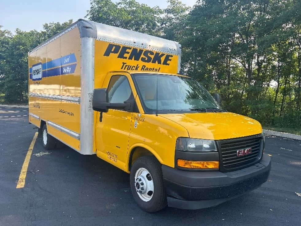 Light Duty Box Truck-Light and Medium Duty Trucks-GMC-2022-Savana G33903-Zelienople-PA-112,798\n\t\tmiles-$ 26,500 - Image 1