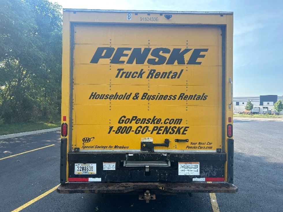 Light Duty Box Truck-Light and Medium Duty Trucks-GMC-2022-Savana G33903-Zelienople-PA-112,798\n\t\tmiles-$ 26,500 - Image 7
