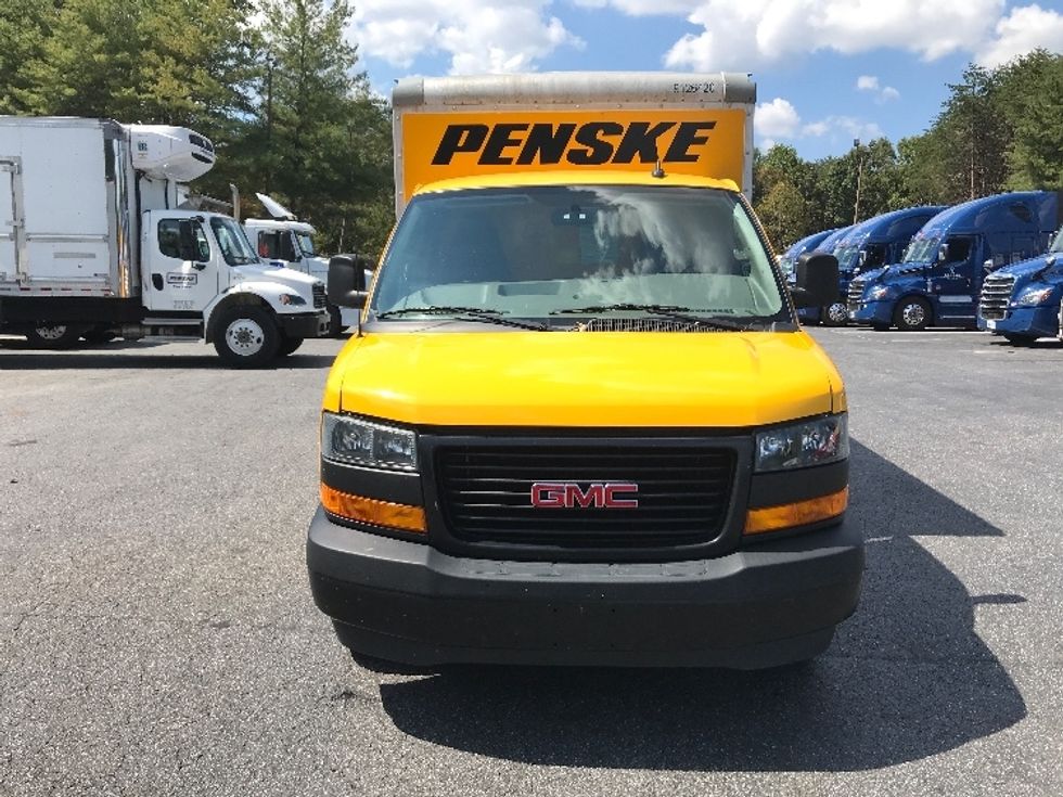 Light Duty Box Truck-Light and Medium Duty Trucks-GMC-2023-Savana G33503-Conover-NC-102,490\n\t\tmiles-$ 30,000 - Image 2