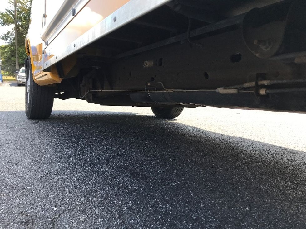 Light Duty Box Truck-Light and Medium Duty Trucks-GMC-2023-Savana G33503-Conover-NC-102,490\n\t\tmiles-$ 30,000 - Image 5