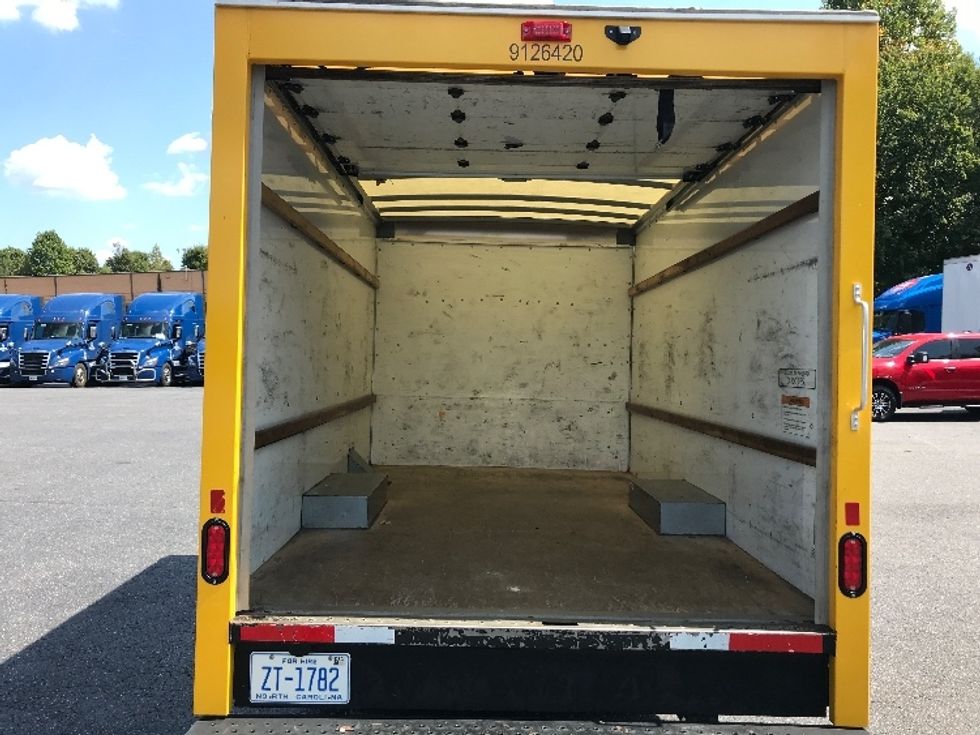 Light Duty Box Truck-Light and Medium Duty Trucks-GMC-2023-Savana G33503-Conover-NC-102,490\n\t\tmiles-$ 30,000 - Image 8