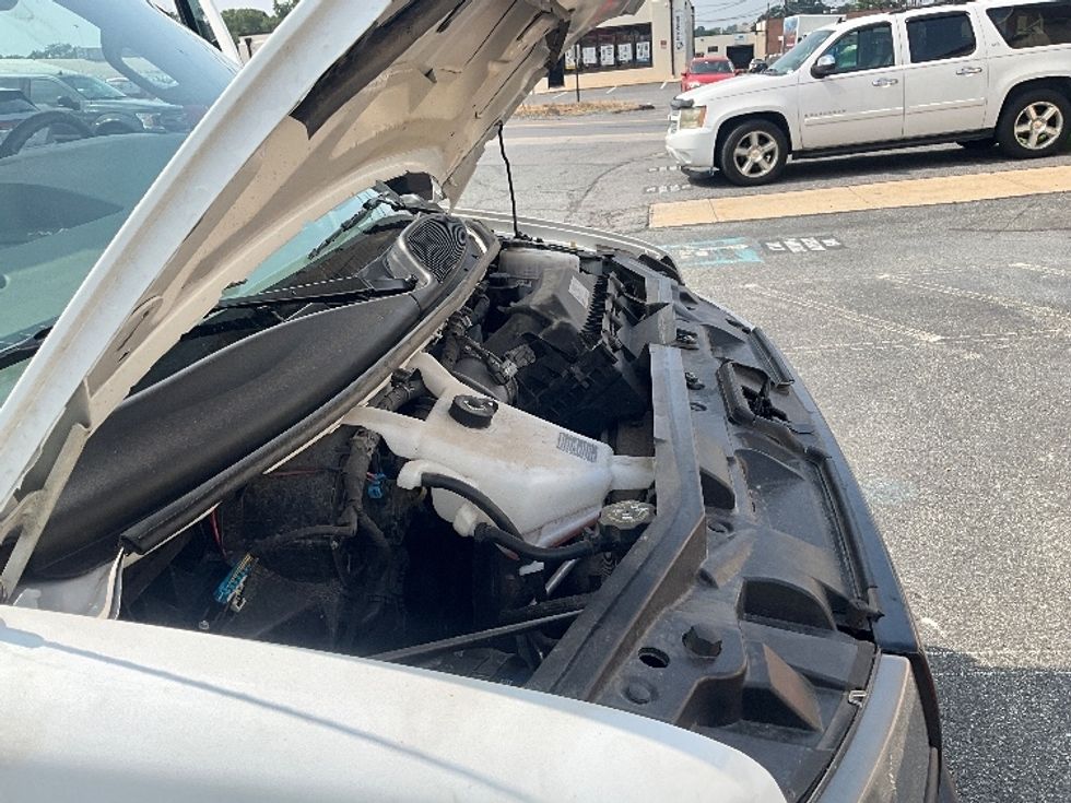 Light Duty Box Truck-Light and Medium Duty Trucks-GMC-2023-Savana G33903-Alexandria-VA-55,018\n\t\tmiles-$ 41,250 - Image 22