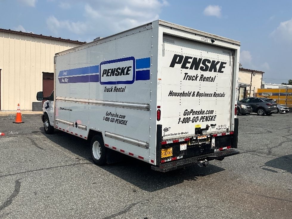 Light Duty Box Truck-Light and Medium Duty Trucks-GMC-2023-Savana G33903-Alexandria-VA-55,018\n\t\tmiles-$ 41,250 - Image 6