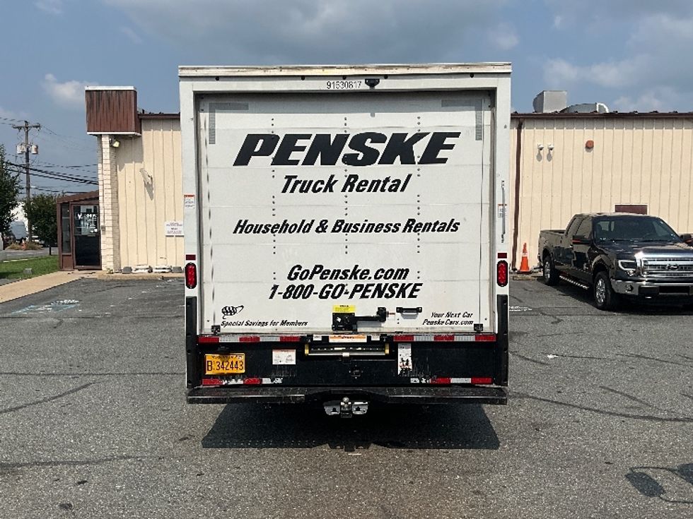 Light Duty Box Truck-Light and Medium Duty Trucks-GMC-2023-Savana G33903-Alexandria-VA-55,018\n\t\tmiles-$ 41,250 - Image 7