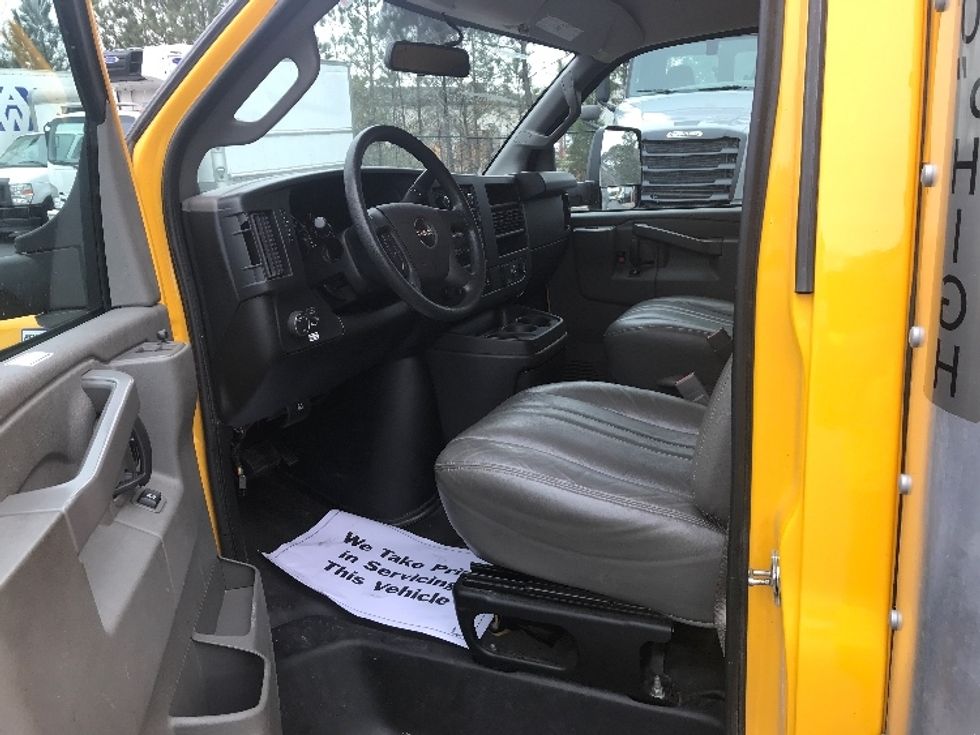 Light Duty Box Truck-Light and Medium Duty Trucks-GMC-2023-Savana G33903-Augusta-GA-38,885\n\t\tmiles-$ 45,000 - Image 16