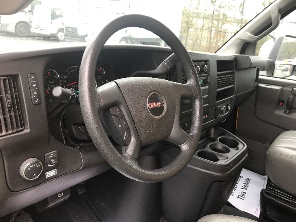 Light Duty Box Truck-Light and Medium Duty Trucks-GMC-2023-Savana G33903-Augusta-GA-38,885\n\t\tmiles-$ 45,000 - Image 17