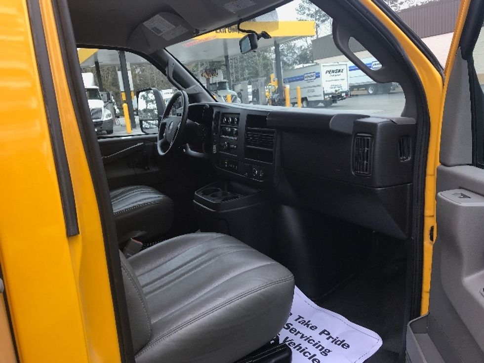 Light Duty Box Truck-Light and Medium Duty Trucks-GMC-2023-Savana G33903-Augusta-GA-38,885\n\t\tmiles-$ 45,000 - Image 20