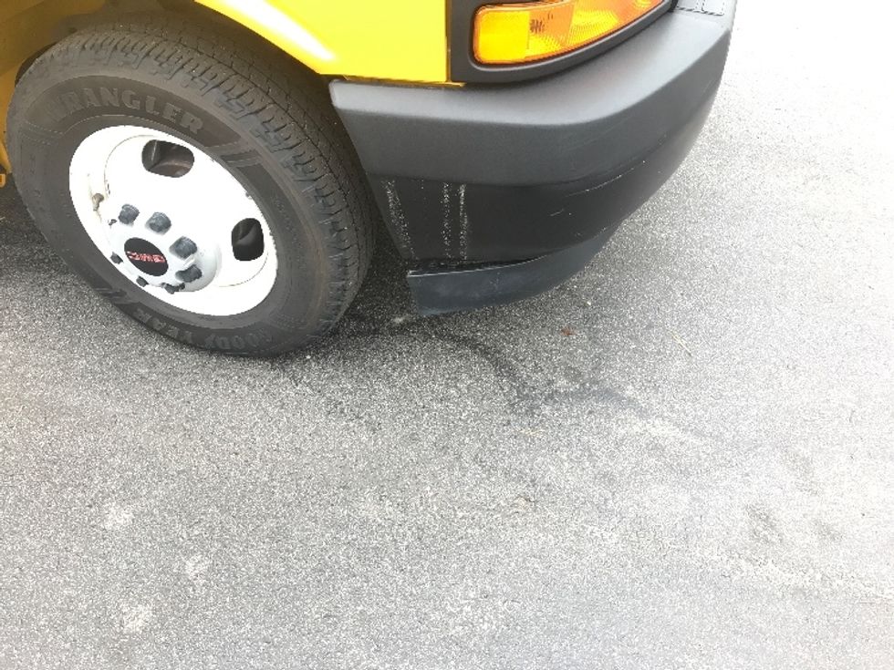 Light Duty Box Truck-Light and Medium Duty Trucks-GMC-2023-Savana G33903-Augusta-GA-38,885\n\t\tmiles-$ 45,000 - Image 28