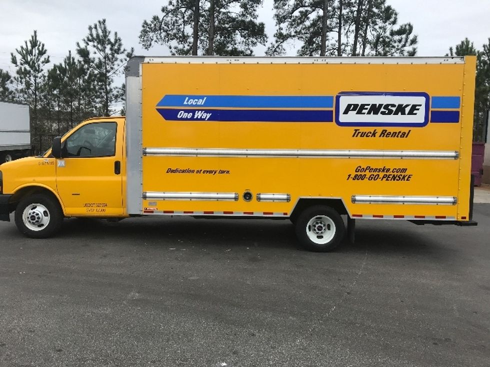 Light Duty Box Truck-Light and Medium Duty Trucks-GMC-2023-Savana G33903-Augusta-GA-38,885\n\t\tmiles-$ 45,000 - Image 4