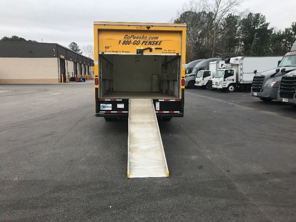Light Duty Box Truck-Light and Medium Duty Trucks-GMC-2023-Savana G33903-Augusta-GA-38,885\n\t\tmiles-$ 45,000 - Image 9