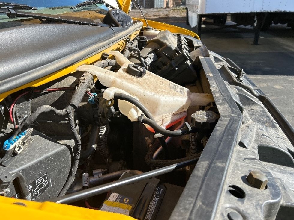 Light Duty Box Truck-Light and Medium Duty Trucks-GMC-2023-Savana G33903-Charlotte-NC-56,522\n\t\tmiles-$ 46,000 - Image 22