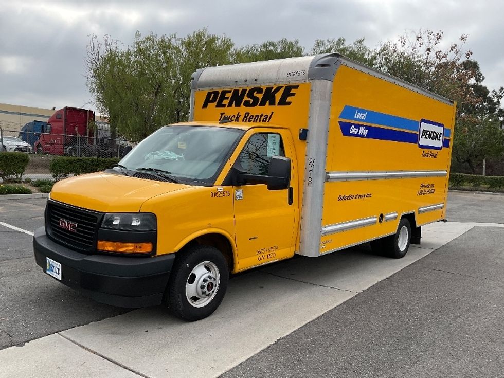 Light Duty Box Truck-Light and Medium Duty Trucks-GMC-2023-Savana G33903-City Of Industry-CA-14,808\n\t\tmiles-$ 48,750 - Image 3