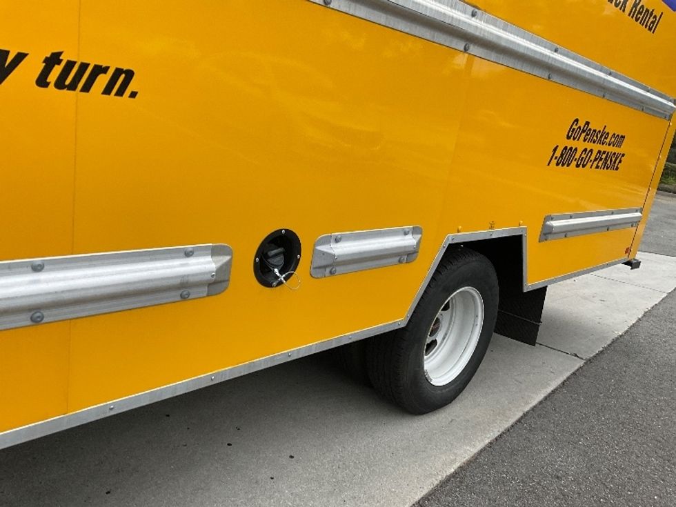 Light Duty Box Truck-Light and Medium Duty Trucks-GMC-2023-Savana G33903-City Of Industry-CA-14,808\n\t\tmiles-$ 48,750 - Image 5