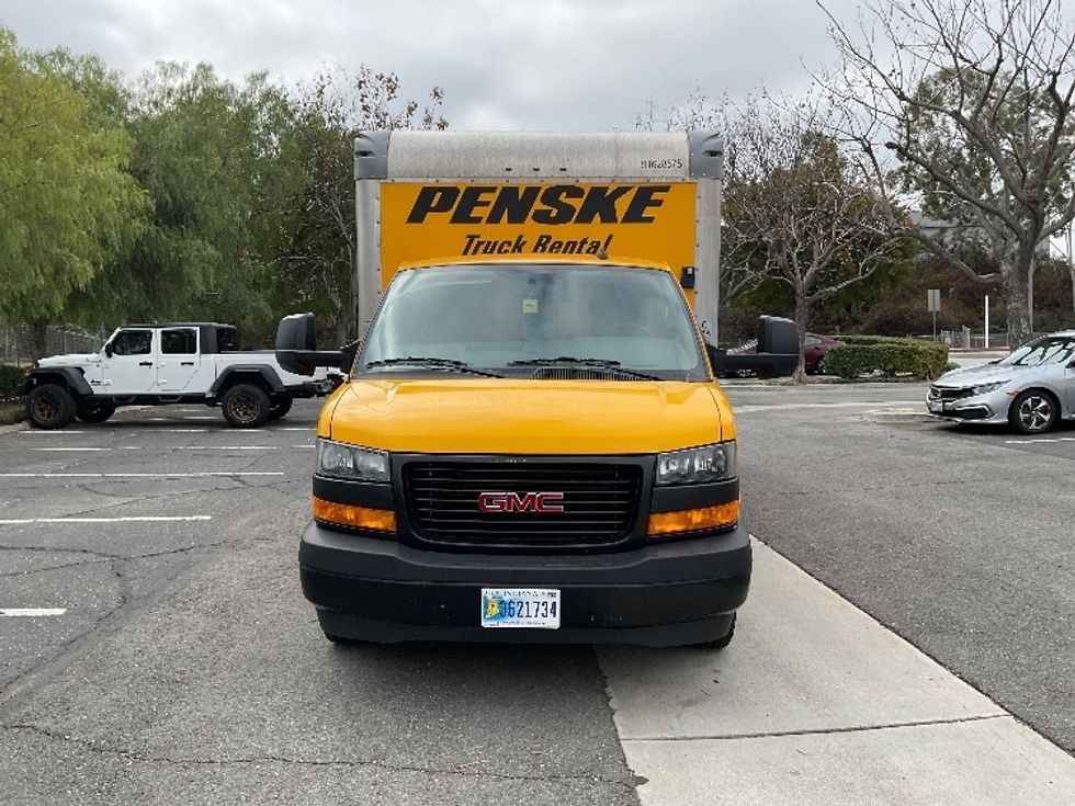 Light Duty Box Truck-Light and Medium Duty Trucks-GMC-2023-Savana G33903-City Of Industry-CA-14,808\n\t\tmiles-$ 48,750 - Image 2