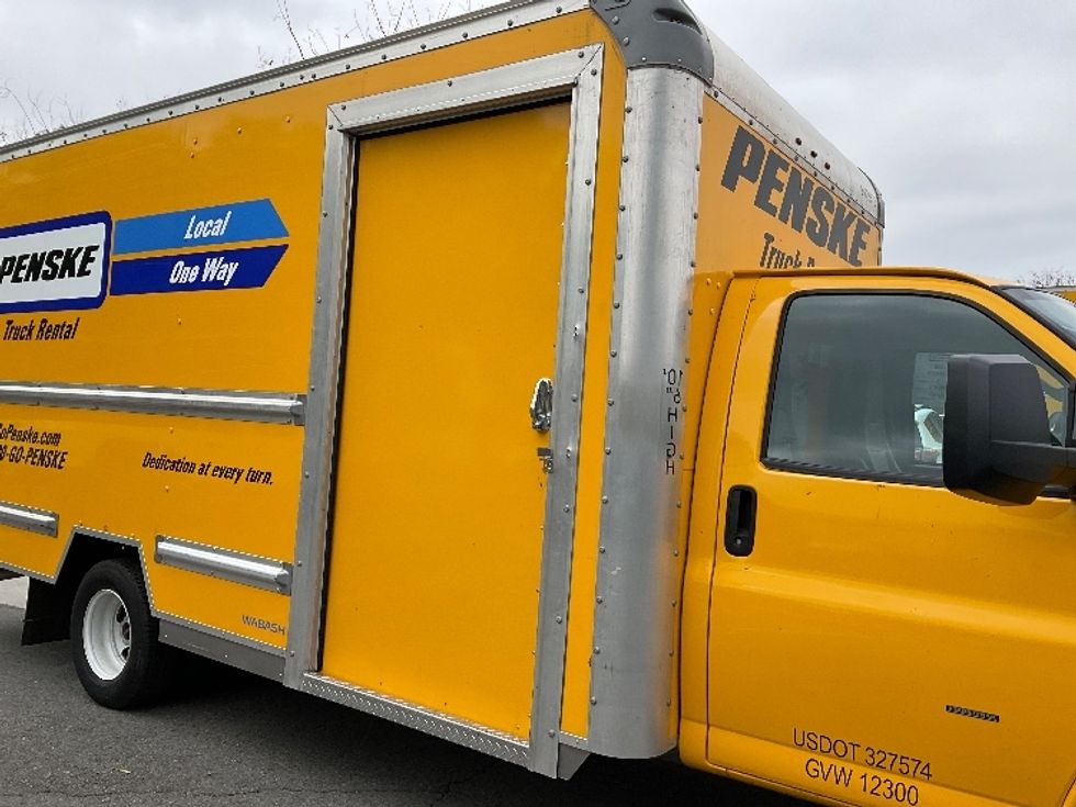 Light Duty Box Truck-Light and Medium Duty Trucks-GMC-2023-Savana G33903-City Of Industry-CA-14,808\n\t\tmiles-$ 48,750 - Image 25