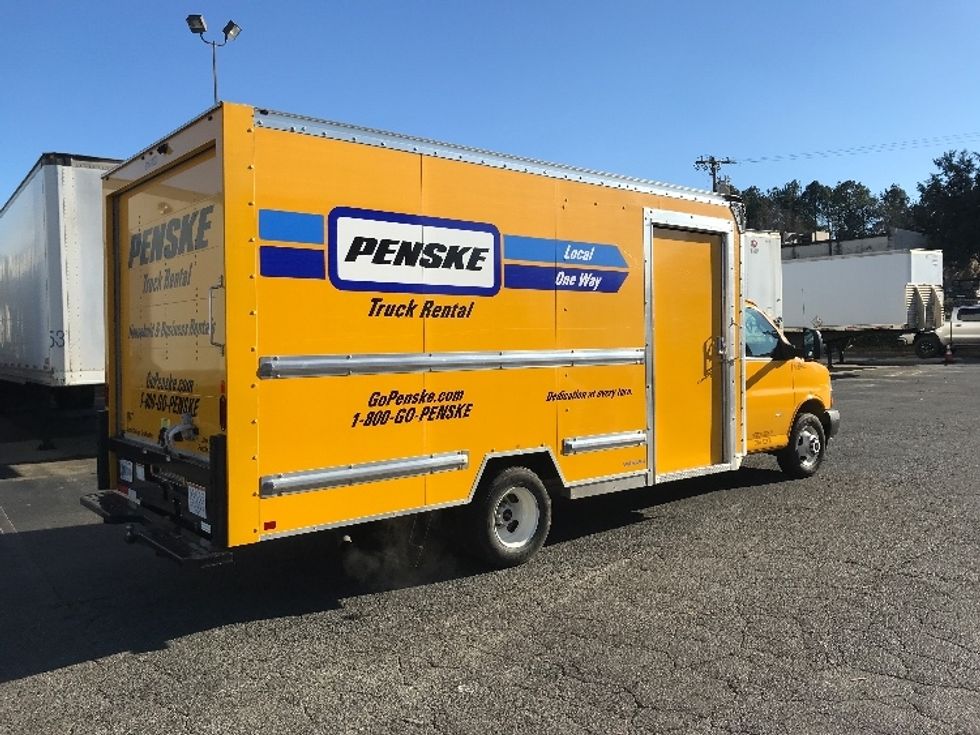 Light Duty Box Truck-Light and Medium Duty Trucks-GMC-2023-Savana G33903-Concord-NC-19,351\n\t\tmiles-$ 50,500 - Image 12