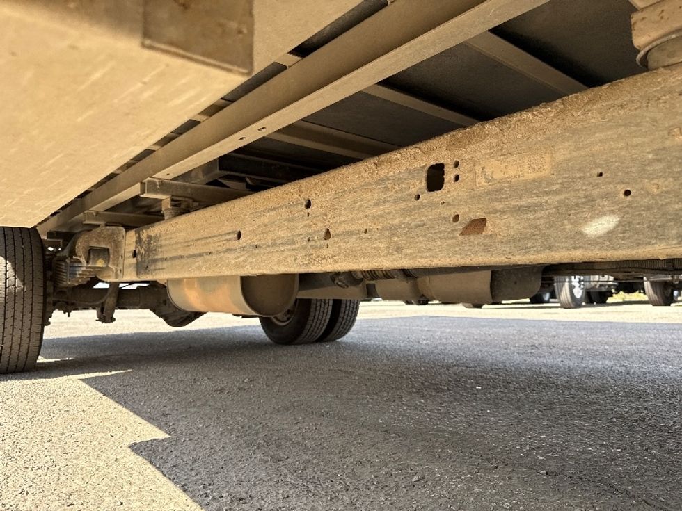 Light Duty Box Truck-Light and Medium Duty Trucks-GMC-2023-Savana G33903-Dallas-TX-65,526\n\t\tmiles-$ 37,500 - Image 13