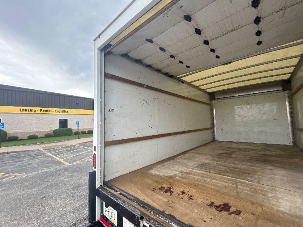 Light Duty Box Truck-Light and Medium Duty Trucks-GMC-2023-Savana G33903-Davenport-IA-80,953\n\t\tmiles-$ 37,750 - Image 10