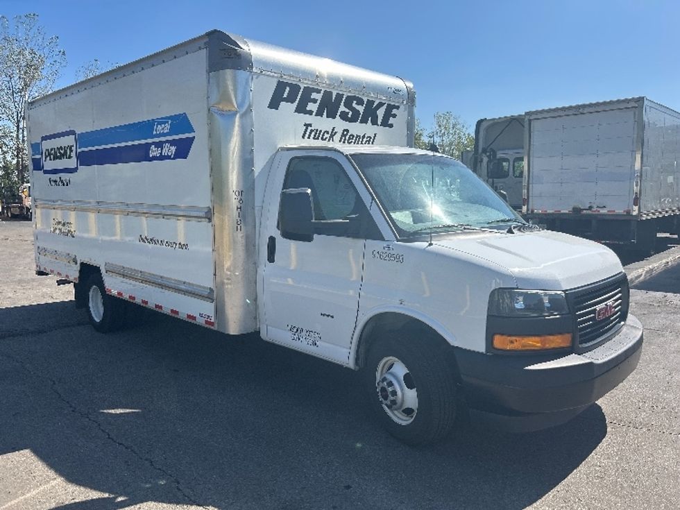 Light Duty Box Truck-Light and Medium Duty Trucks-GMC-2023-Savana G33903-Dayton-OH-107,469\n\t\tmiles-$ 30,750 - Image 1