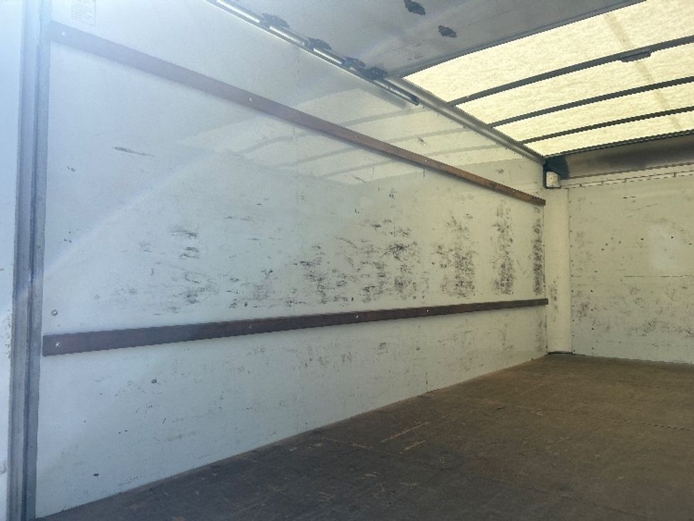 Light Duty Box Truck-Light and Medium Duty Trucks-GMC-2023-Savana G33903-Dayton-OH-107,469\n\t\tmiles-$ 30,750 - Image 11