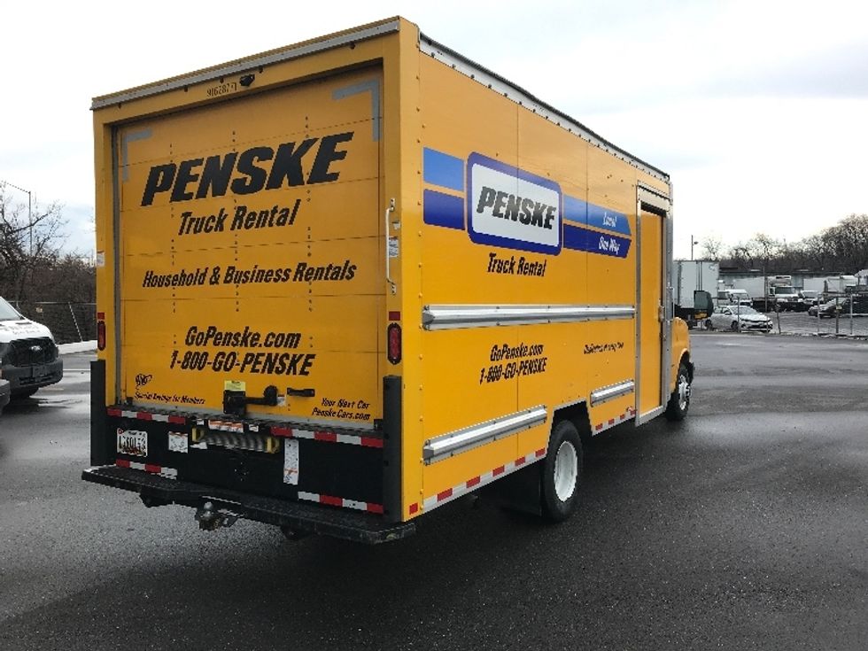 Light Duty Box Truck-Light and Medium Duty Trucks-GMC-2023-Savana G33903-Essex-MD-27,284\n\t\tmiles-$ 42,500 - Image 10