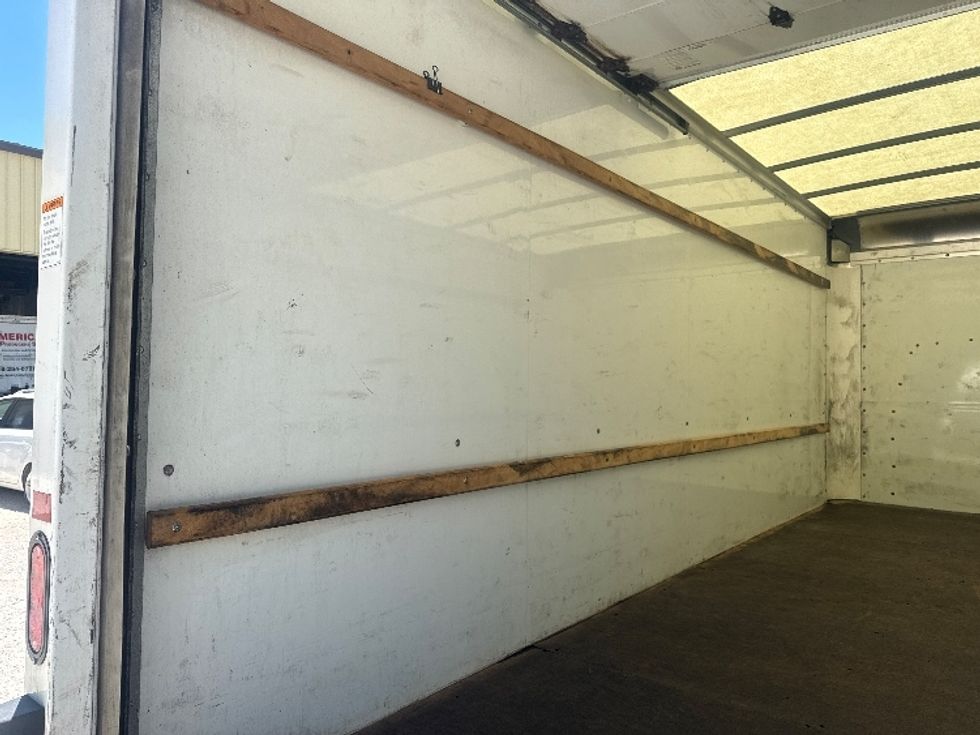 Light Duty Box Truck-Light and Medium Duty Trucks-GMC-2023-Savana G33903-Huntington-WV-174,773\n\t\tmiles-$ 20,750 - Image 10