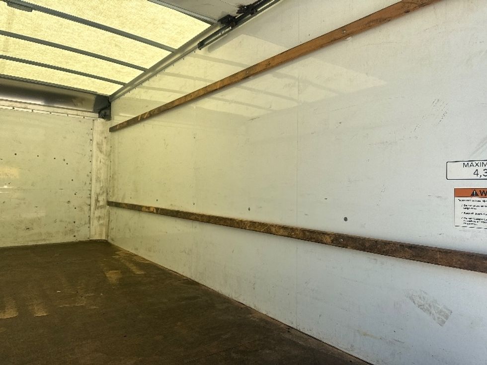 Light Duty Box Truck-Light and Medium Duty Trucks-GMC-2023-Savana G33903-Huntington-WV-174,773\n\t\tmiles-$ 20,750 - Image 11