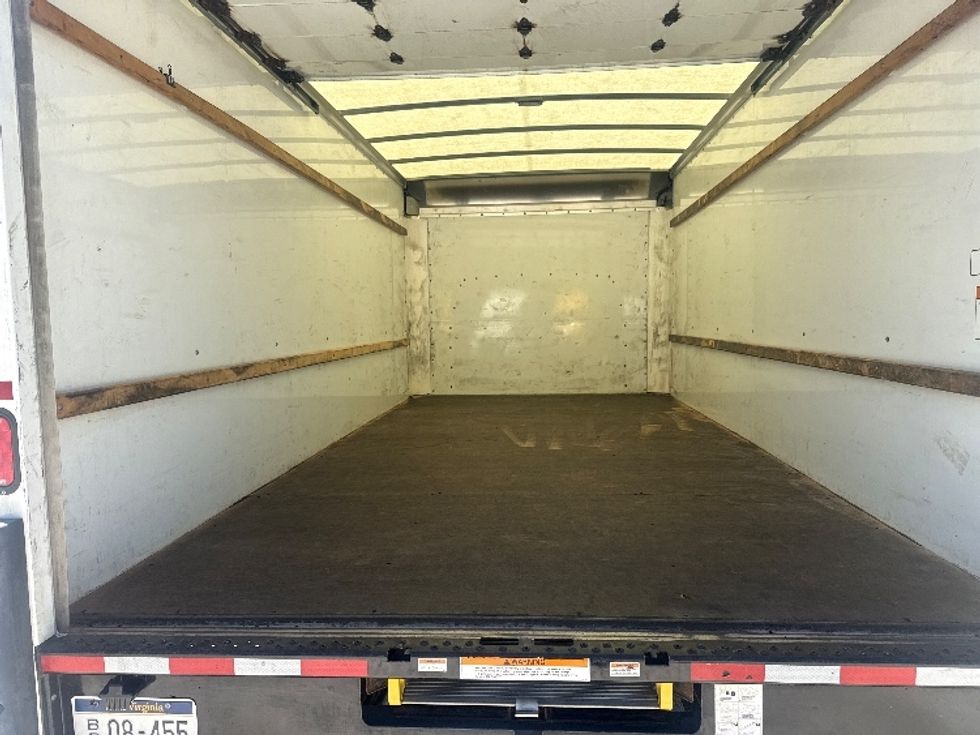 Light Duty Box Truck-Light and Medium Duty Trucks-GMC-2023-Savana G33903-Huntington-WV-174,773\n\t\tmiles-$ 20,750 - Image 8