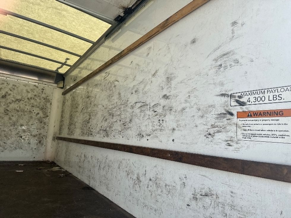 Light Duty Box Truck-Light and Medium Duty Trucks-GMC-2023-Savana G33903-Huntington-WV-175,917\n\t\tmiles-$ 21,500 - Image 12
