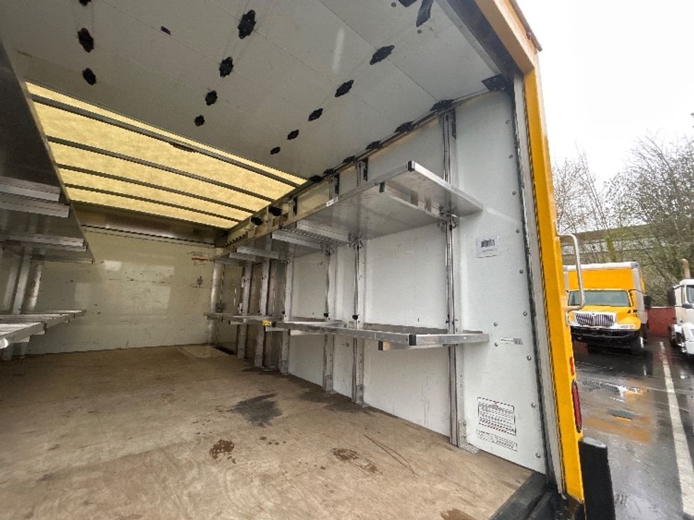 Light Duty Box Truck-Light and Medium Duty Trucks-GMC-2023-Savana G33903-Kent-WA-24,061\n\t\tmiles-$ 40,750 - Image 12