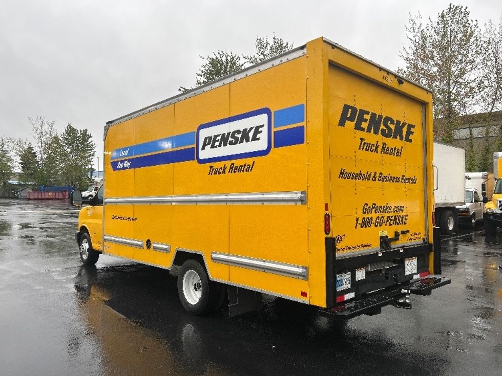 Light Duty Box Truck-Light and Medium Duty Trucks-GMC-2023-Savana G33903-Kent-WA-24,061\n\t\tmiles-$ 40,750 - Image 6