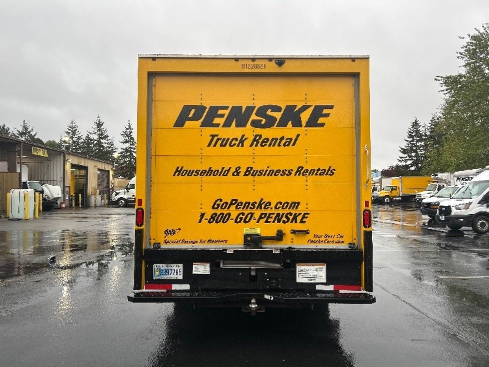 Light Duty Box Truck-Light and Medium Duty Trucks-GMC-2023-Savana G33903-Kent-WA-24,061\n\t\tmiles-$ 40,750 - Image 7